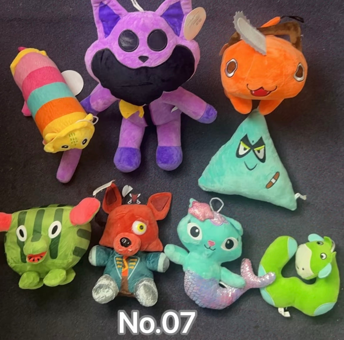8PSC of Brand New Mystery Plush Toy