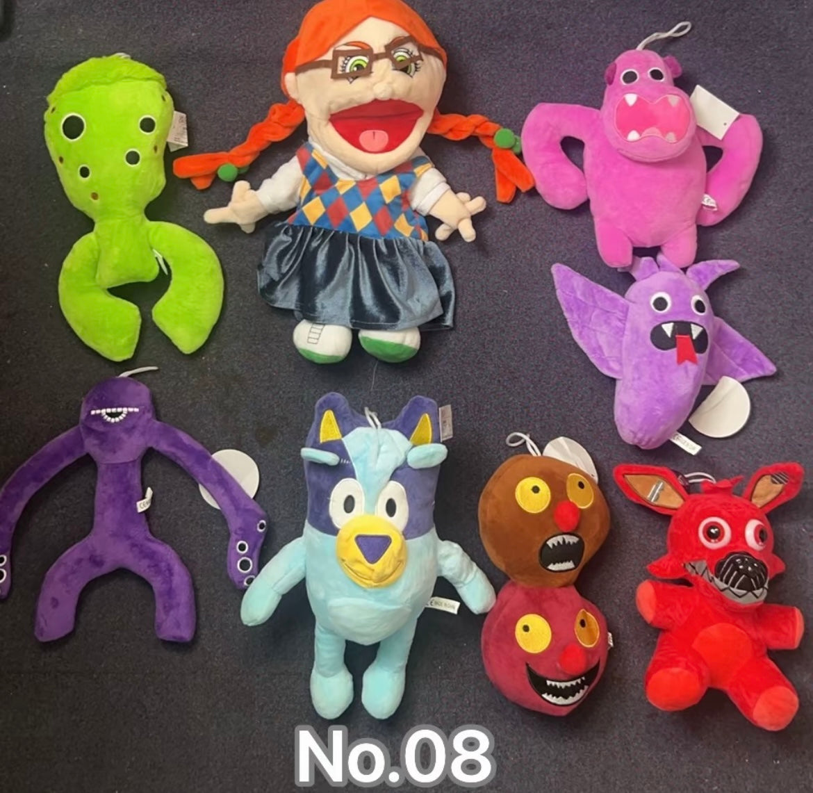 8PSC of Brand New Mystery Plush Toy
