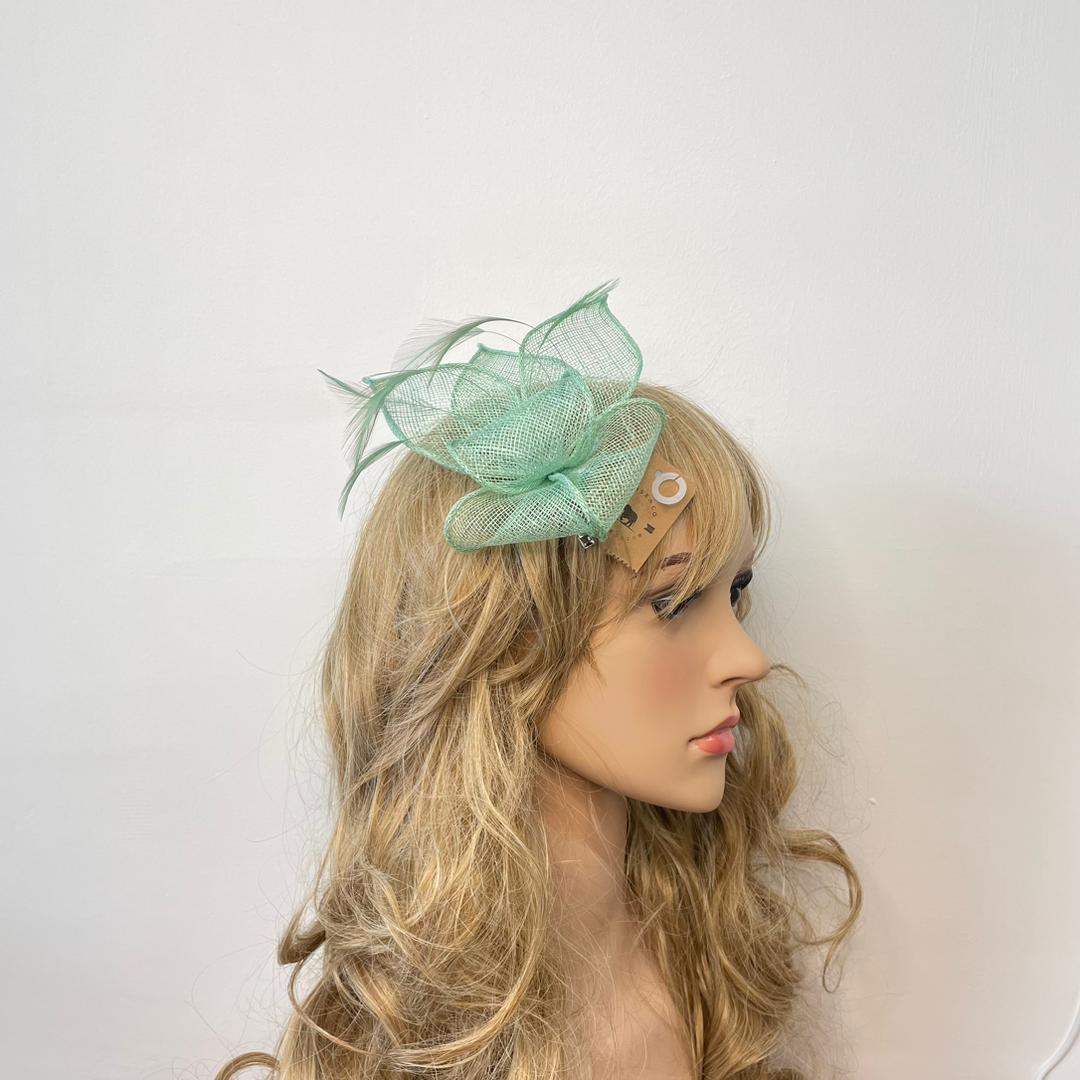 Small Fine Leaves Fascinator