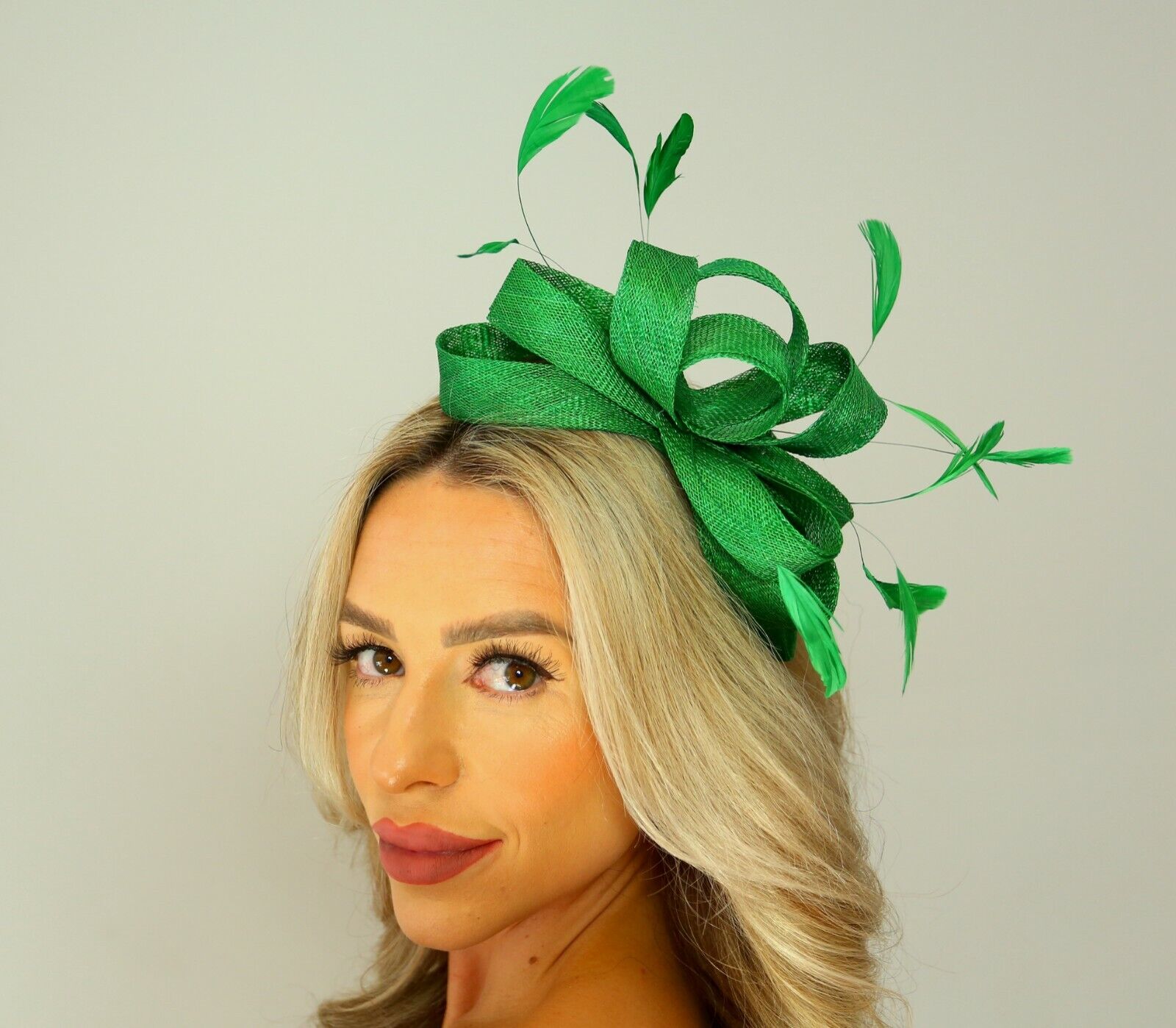 Large Gorgeous Feather Looped Fascinator