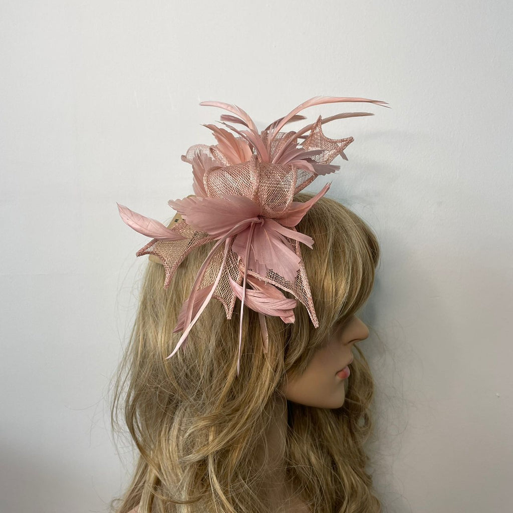 Medium Fine Leaves Fascinators