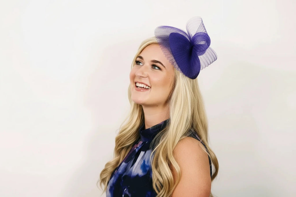 Medium Charming Derby Style Hat Fascinator