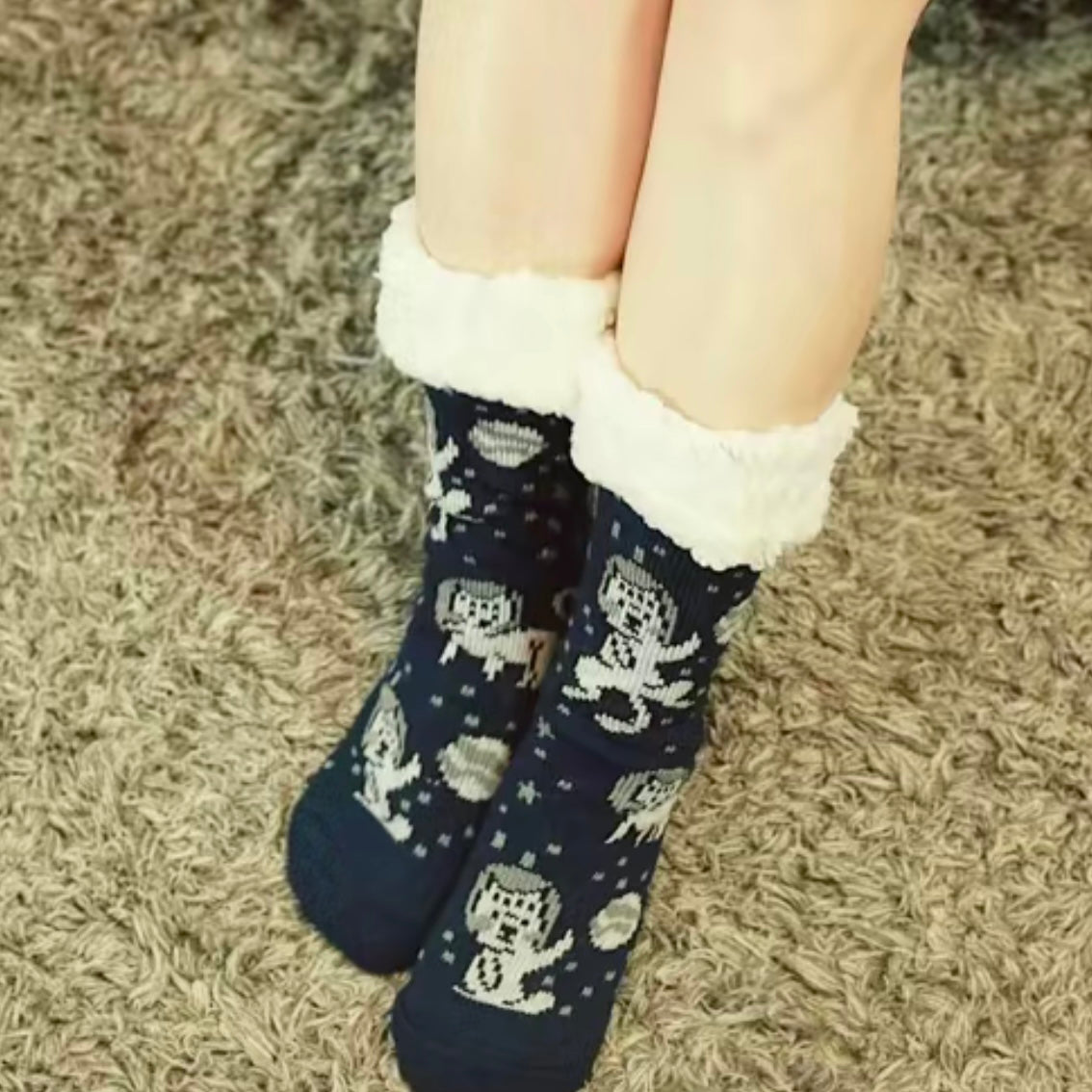 Glow In The Dark Cat Oversized Blanket Hoodie & Slipper Socks